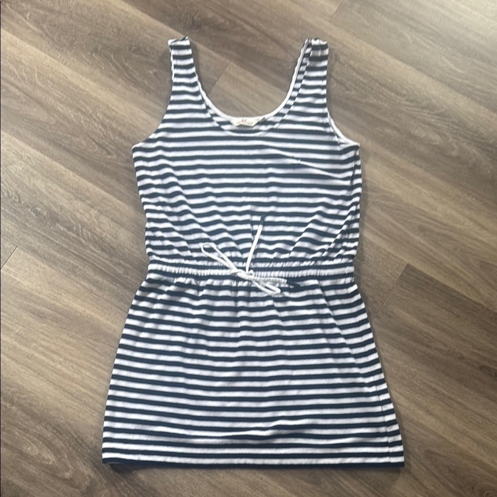 Vineyard Vines Navy and White Striped Dress Sleeveless Casual
